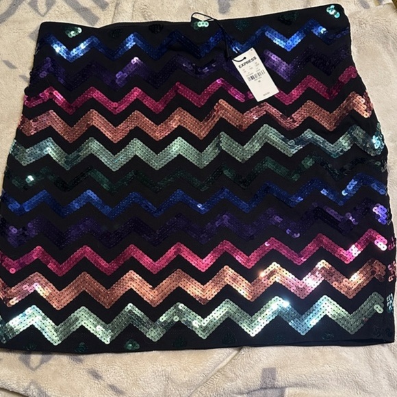 Express Dresses & Skirts - NWT Express Vibrant Sequin Chevron Mini Skirt